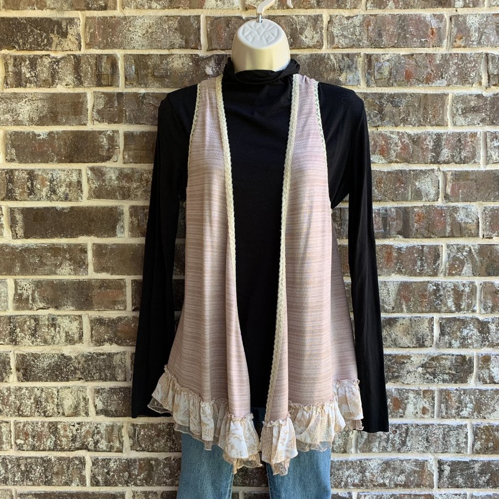 Daytrip Women's Knit Top Cover Up Open Front Ruffled Lace Trim beige Size M